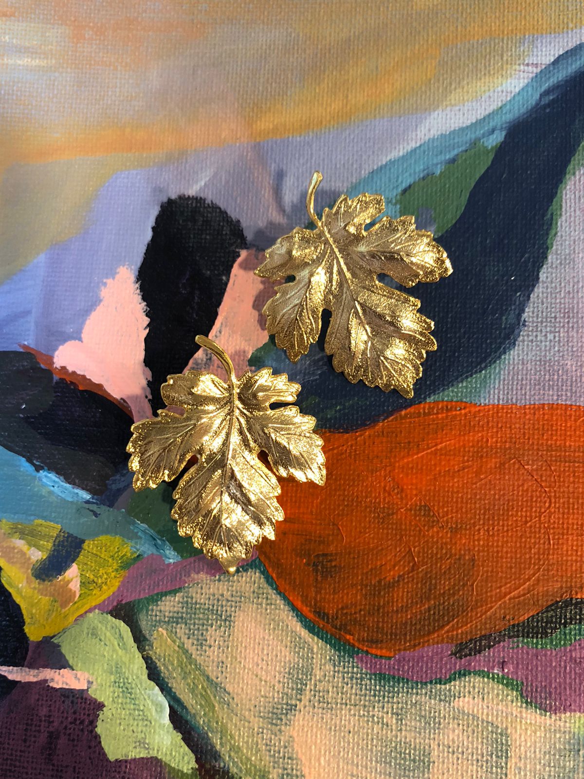 GOLDEN MAPLE EARRINGS